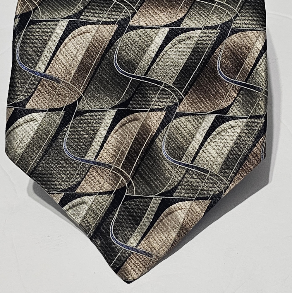 Murano Italia Tie 100% Silk Imported Fabric 57" Made in USA.
